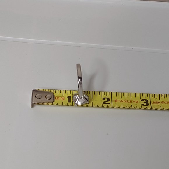 Size 5.75 Ring With Large Clear Stone - Picture 12 of 13